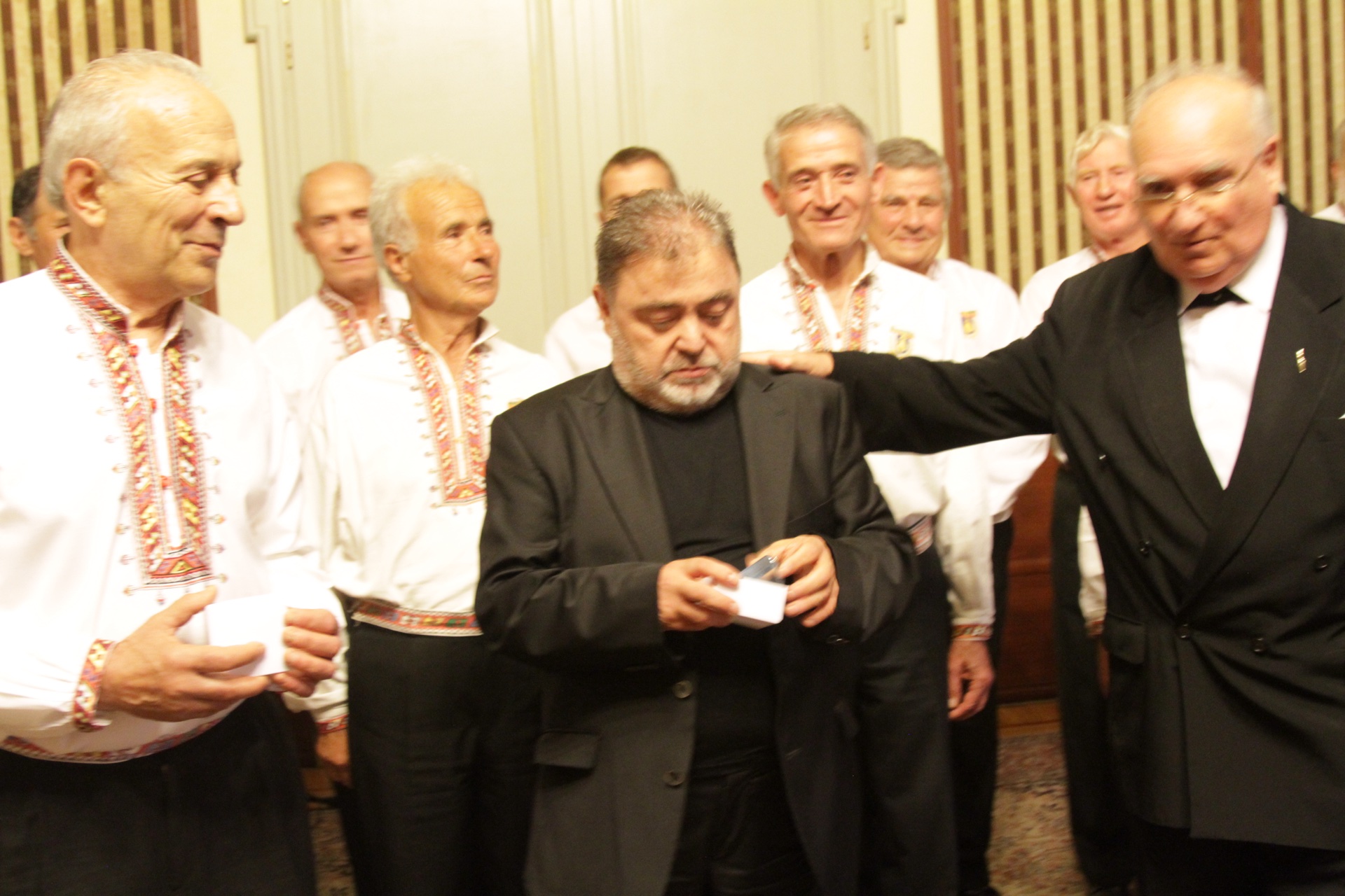Октомври 2014 