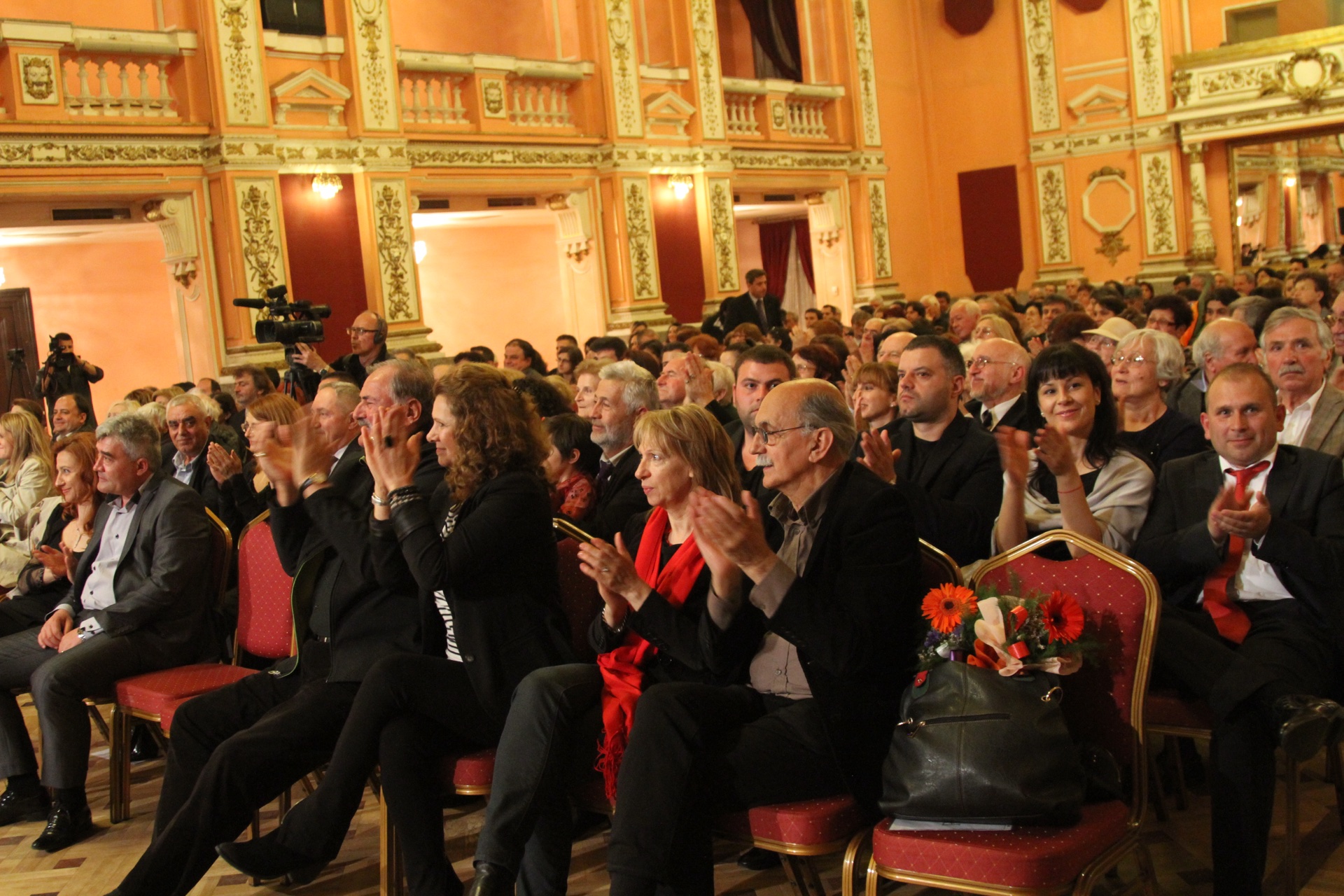 Май 2014
