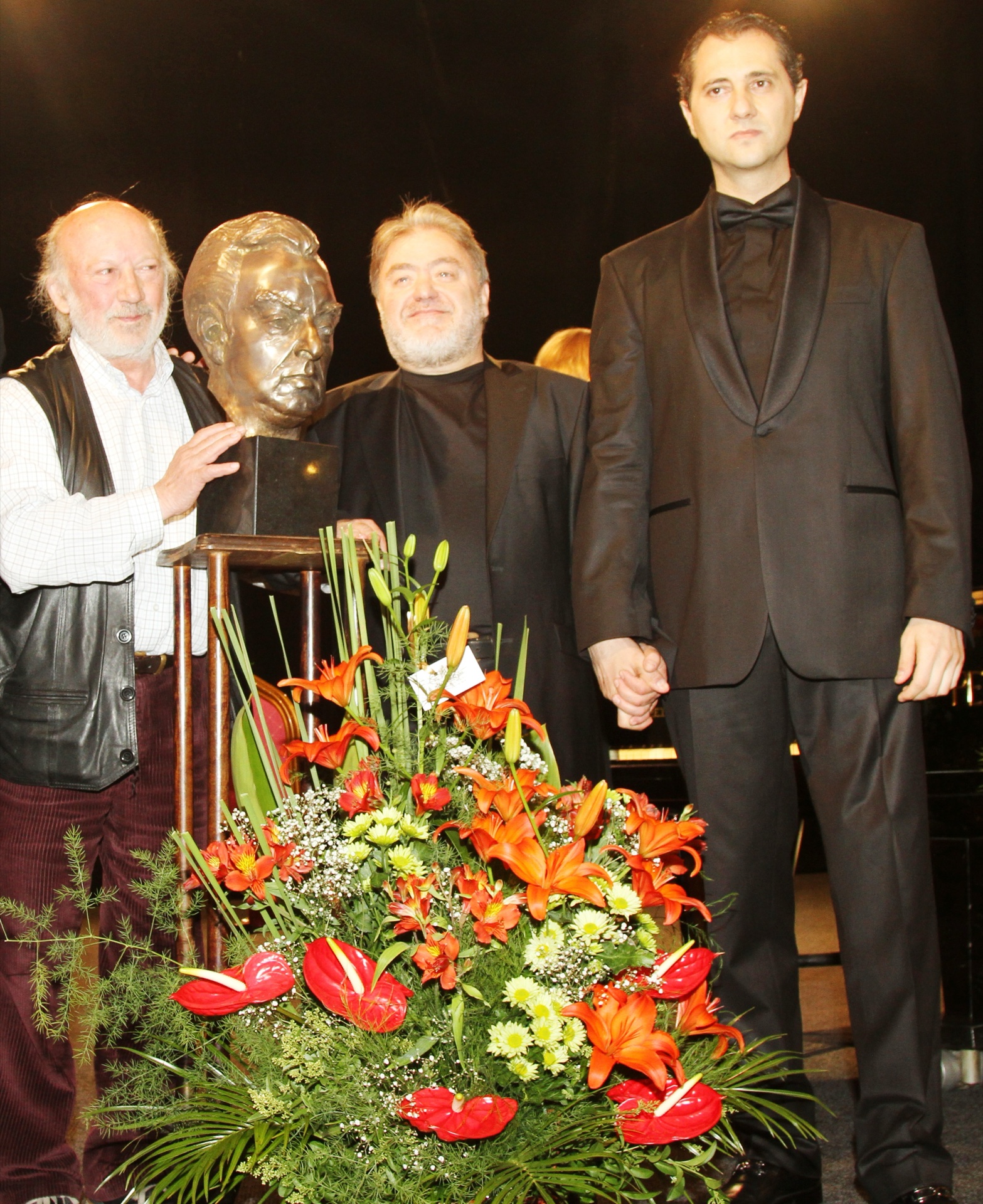 Май 2014