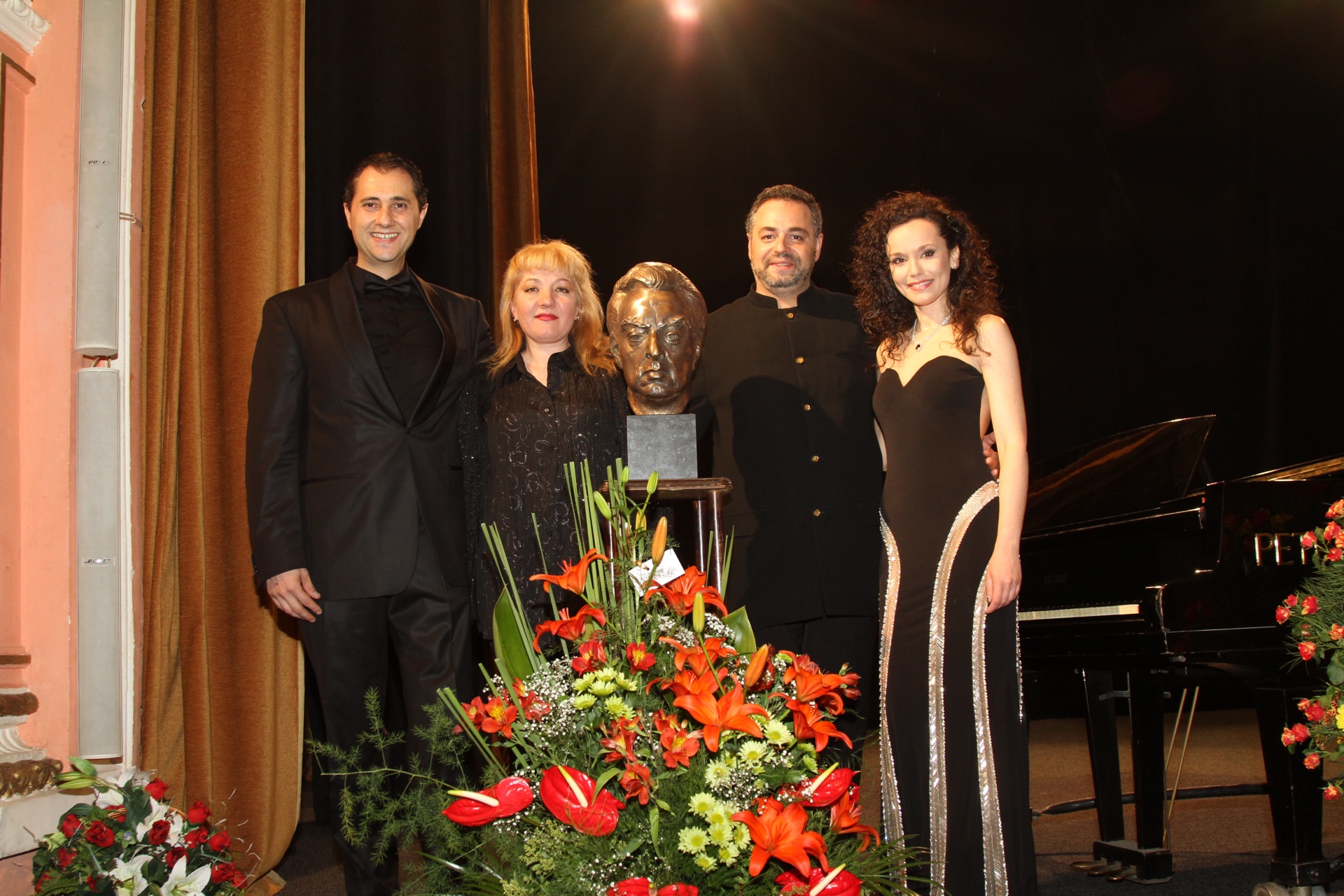 Май 2014